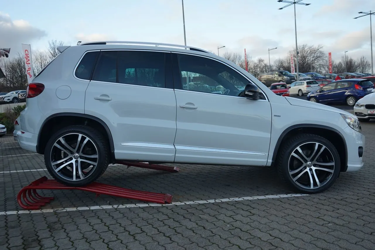 Volkswagen Tiguan 2.0 TDI CityScape...  Image 3