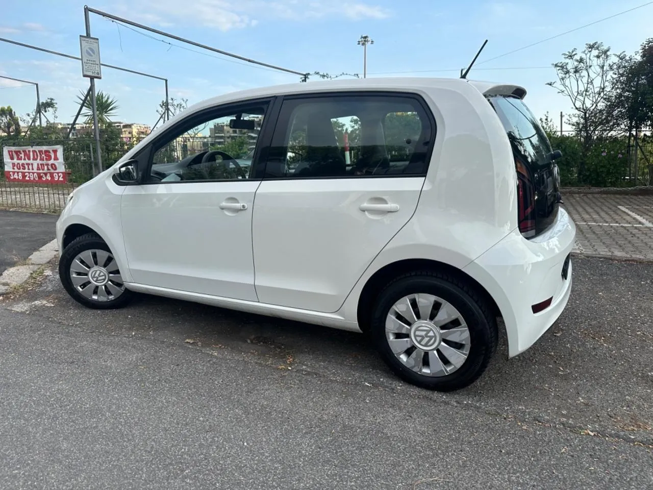 VOLKSWAGEN up! 1.0 5p. move up! Image 3