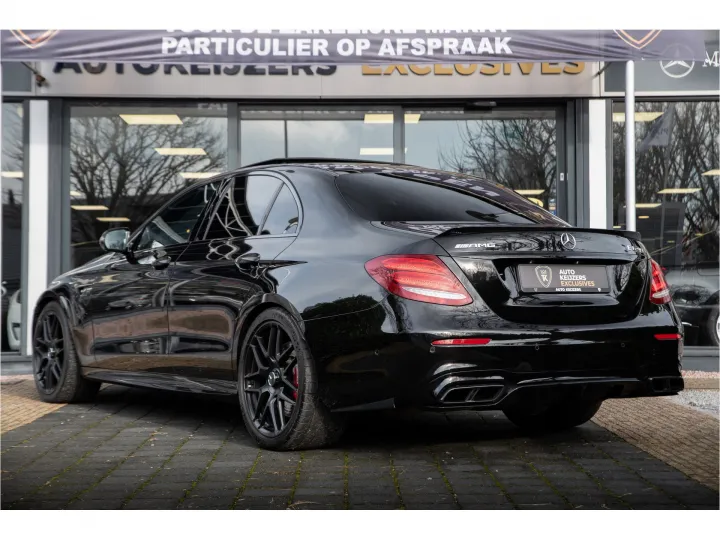 Mercedes-Benz E-Klasse 63 S AMG 4Matic Premium E63S  Image 4