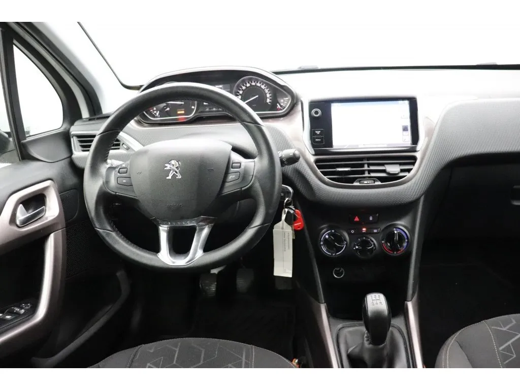 Peugeot 2008 1.6 E-HDI Active Image 3