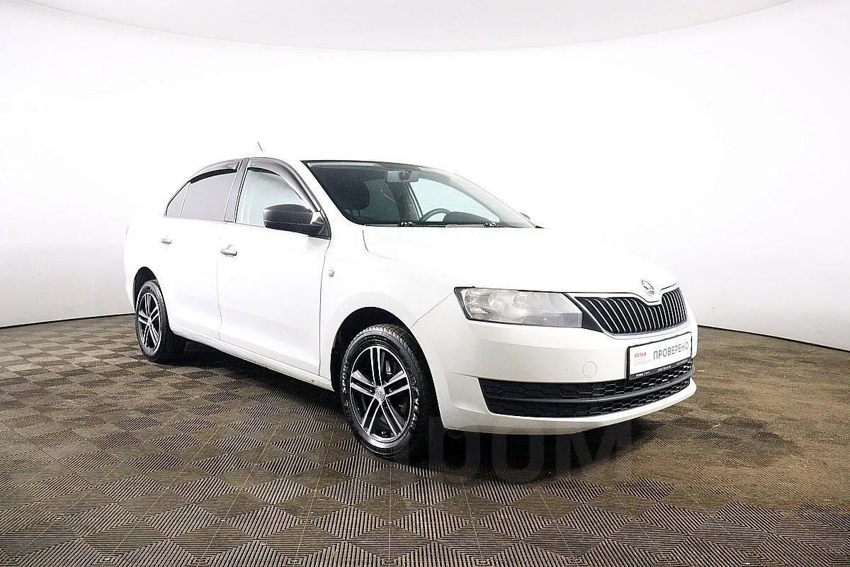 Skoda Rapid Image 3